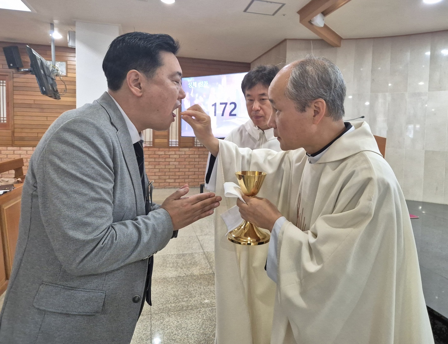 KakaoTalk_20241124_222159231.jpg